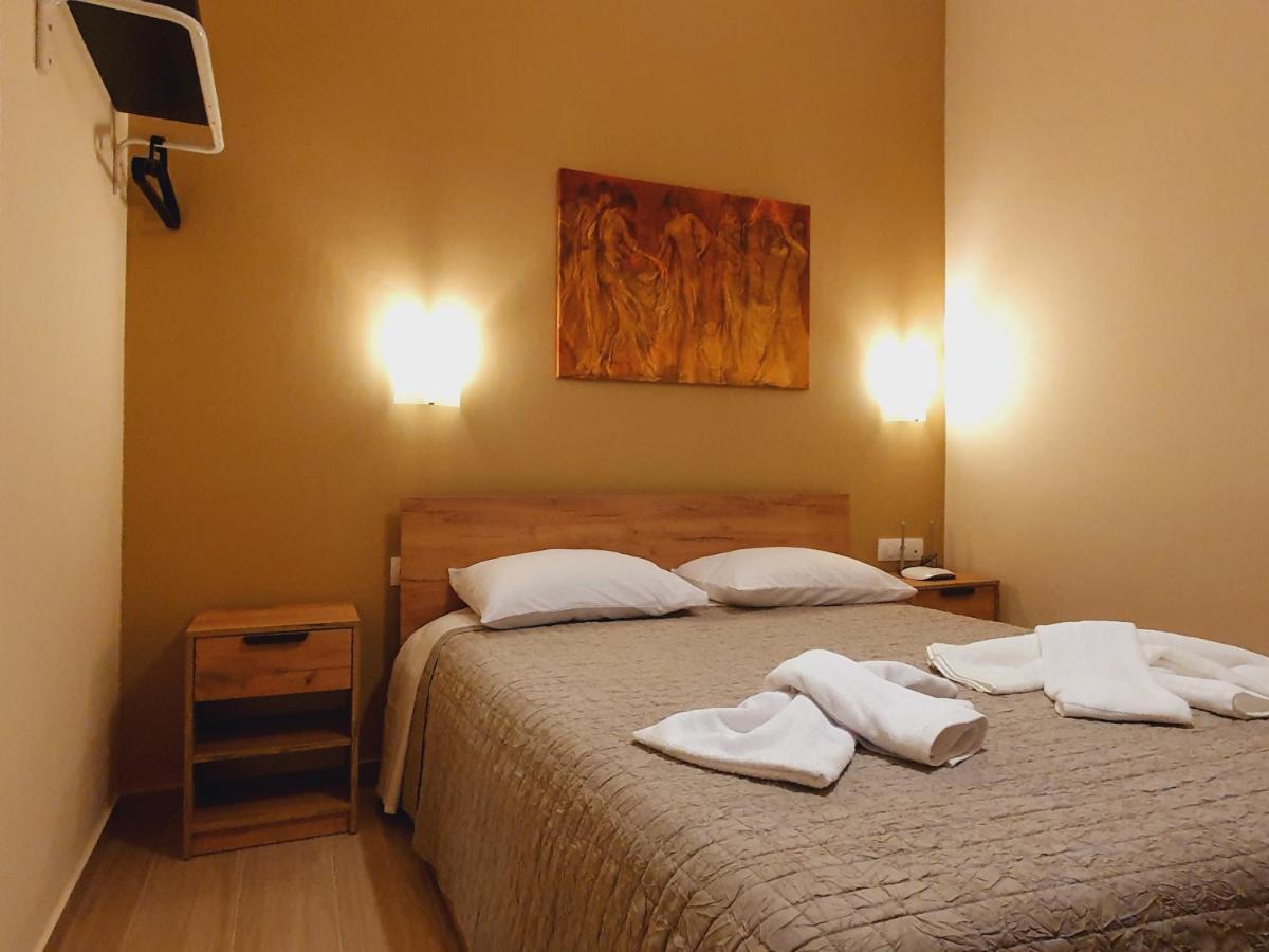 Casa Al Mare 1 Apartment Peraia  Luaran gambar