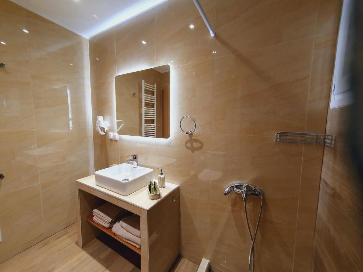 Casa Al Mare 1 Apartment Peraia  Luaran gambar